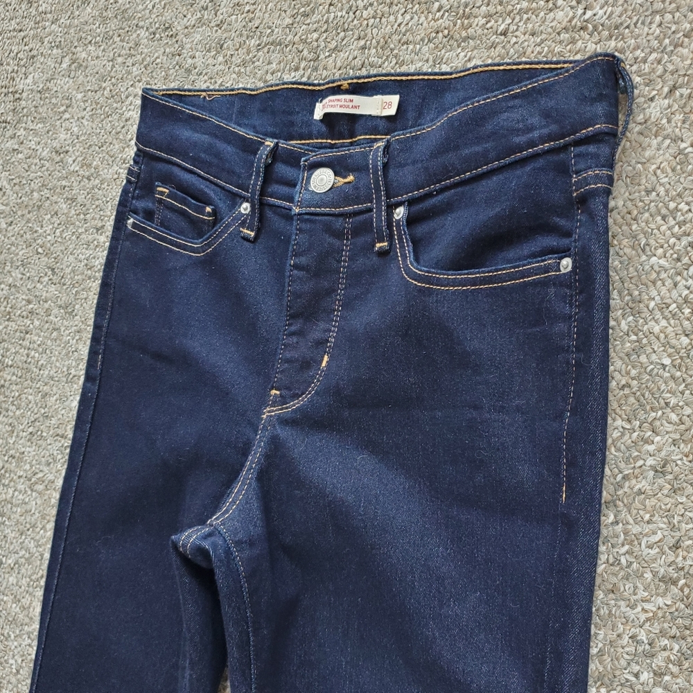 NWOT Levi's 28 Modern Contemporary Minimalist Mid Rise Shaping Slim Jeans - Picture 8 of 16